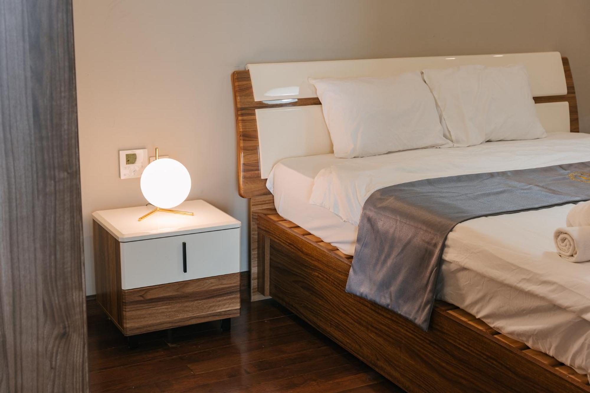 Hi-Home Suites - Hanoi Downtown Aqua Central Ngoại thất bức ảnh